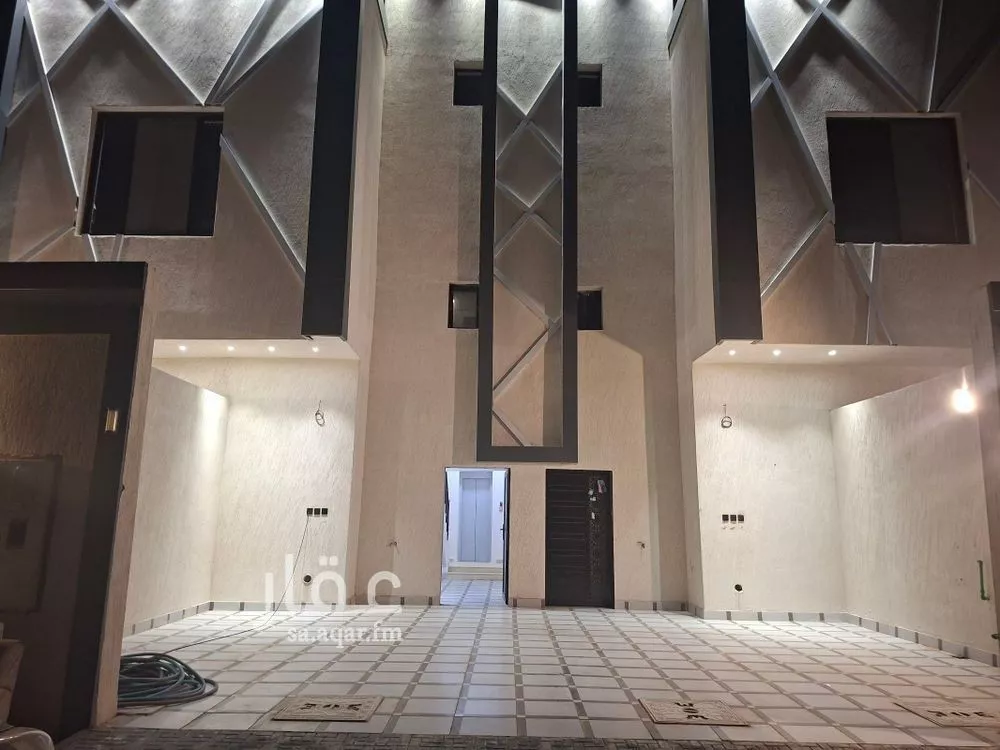 5 bedroom floor in Al Rimal 4