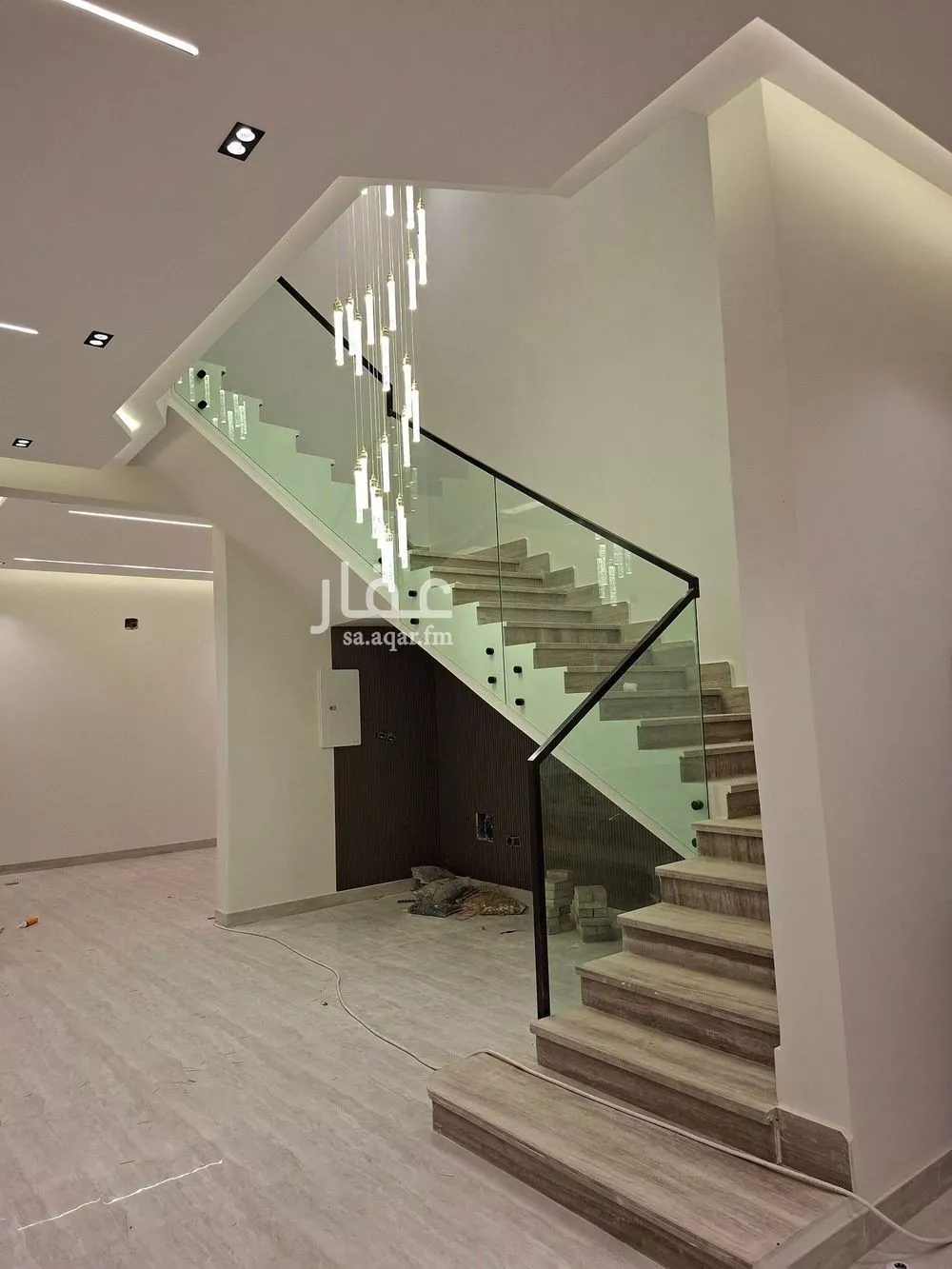 5 bedroom floor in Al Munsiyah 5