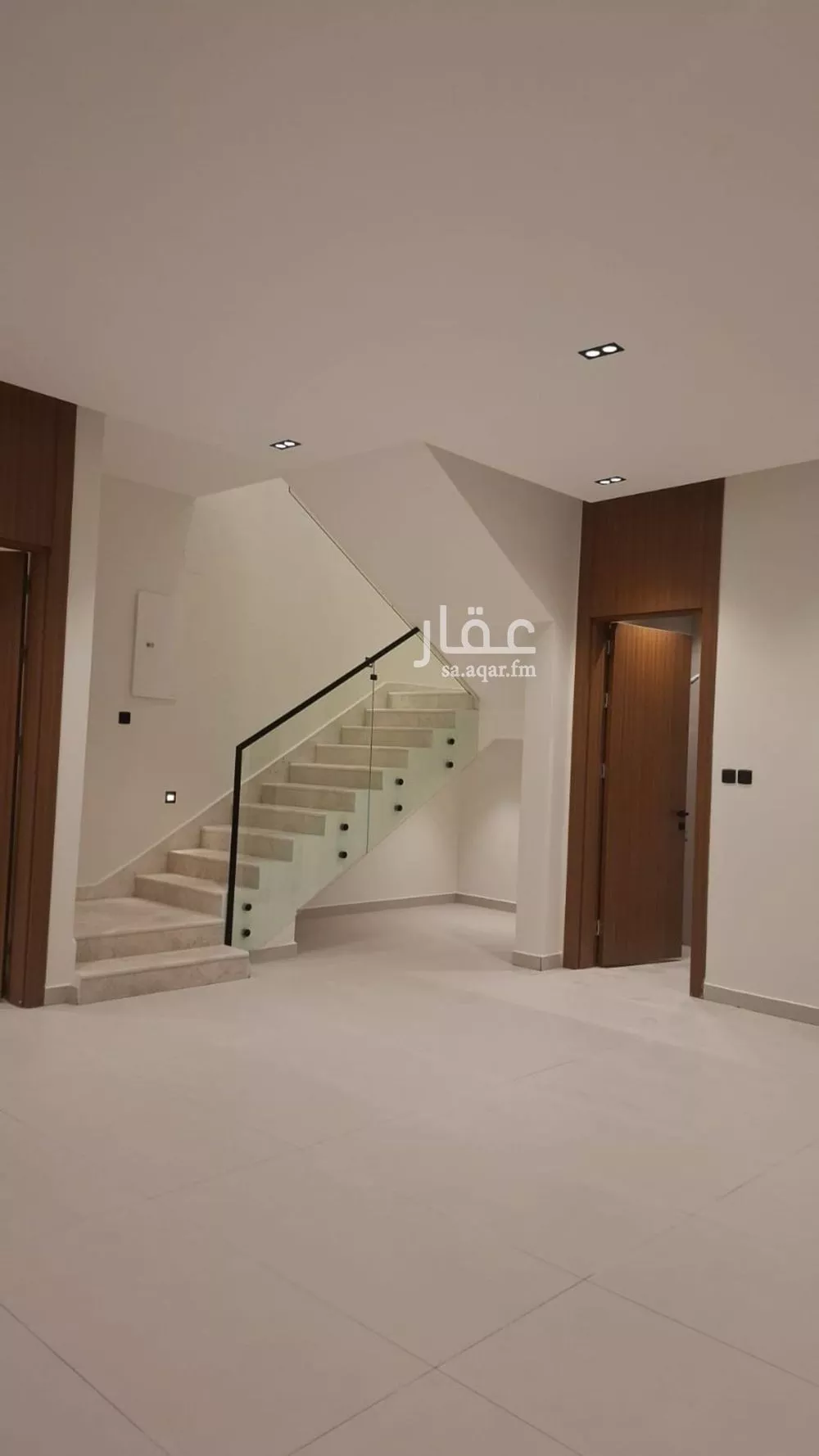 5 bedroom floor in Al Munsiyah 1