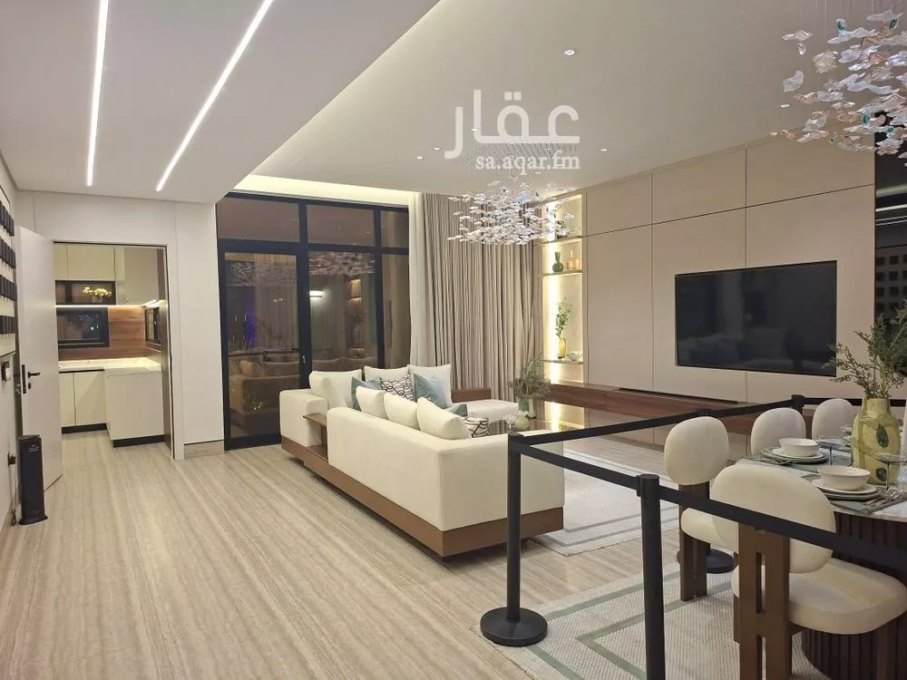 فيلا 7 غرف في القادسية 4