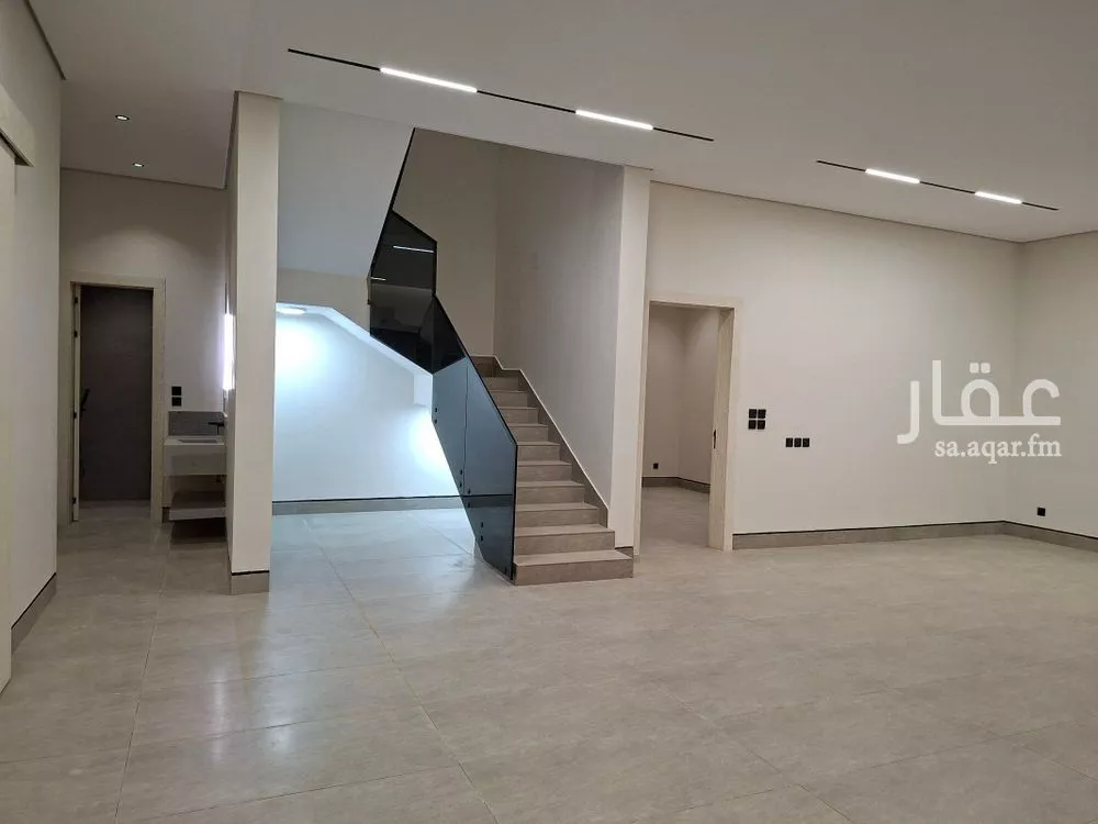 5 bedroom floor in Al Rimal 4