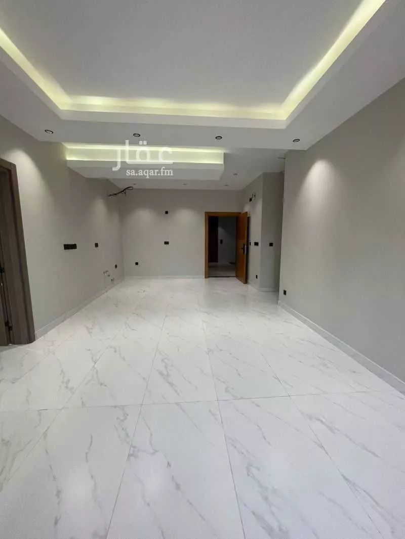 شقة 5 غرف في الروضة 5