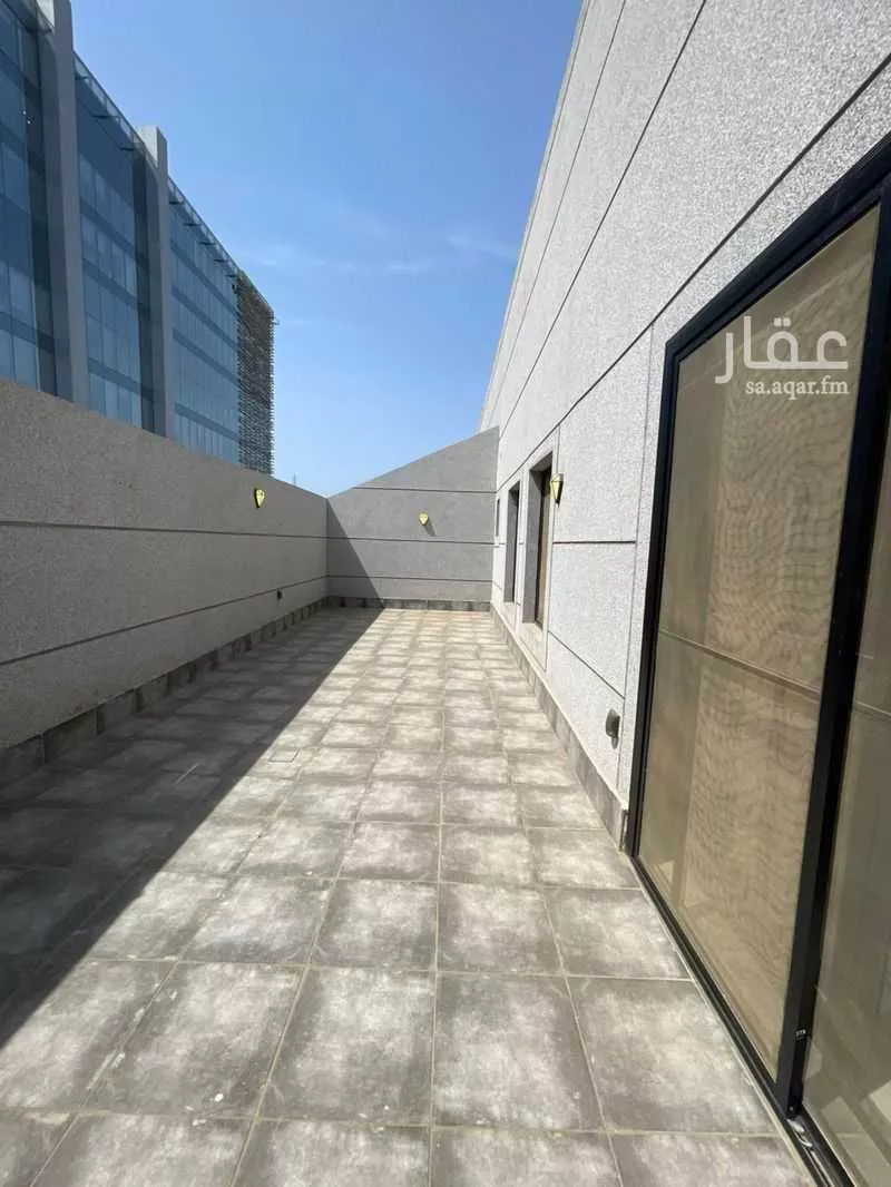 شقة 4 غرف في الروضة 1