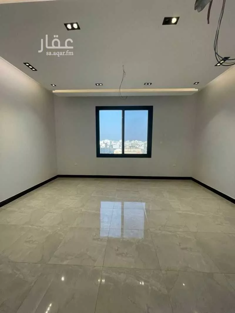 4 bedroom apartment in Al Safa 1