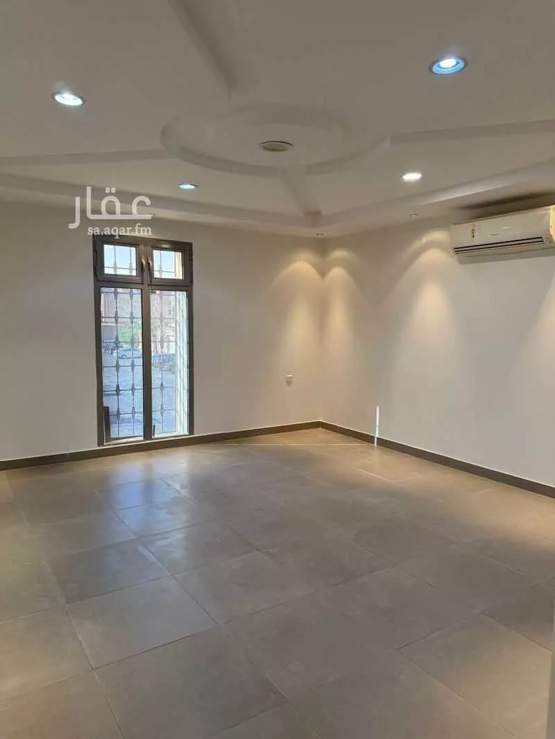 5 bedroom villa in Laban, Riyadh 12