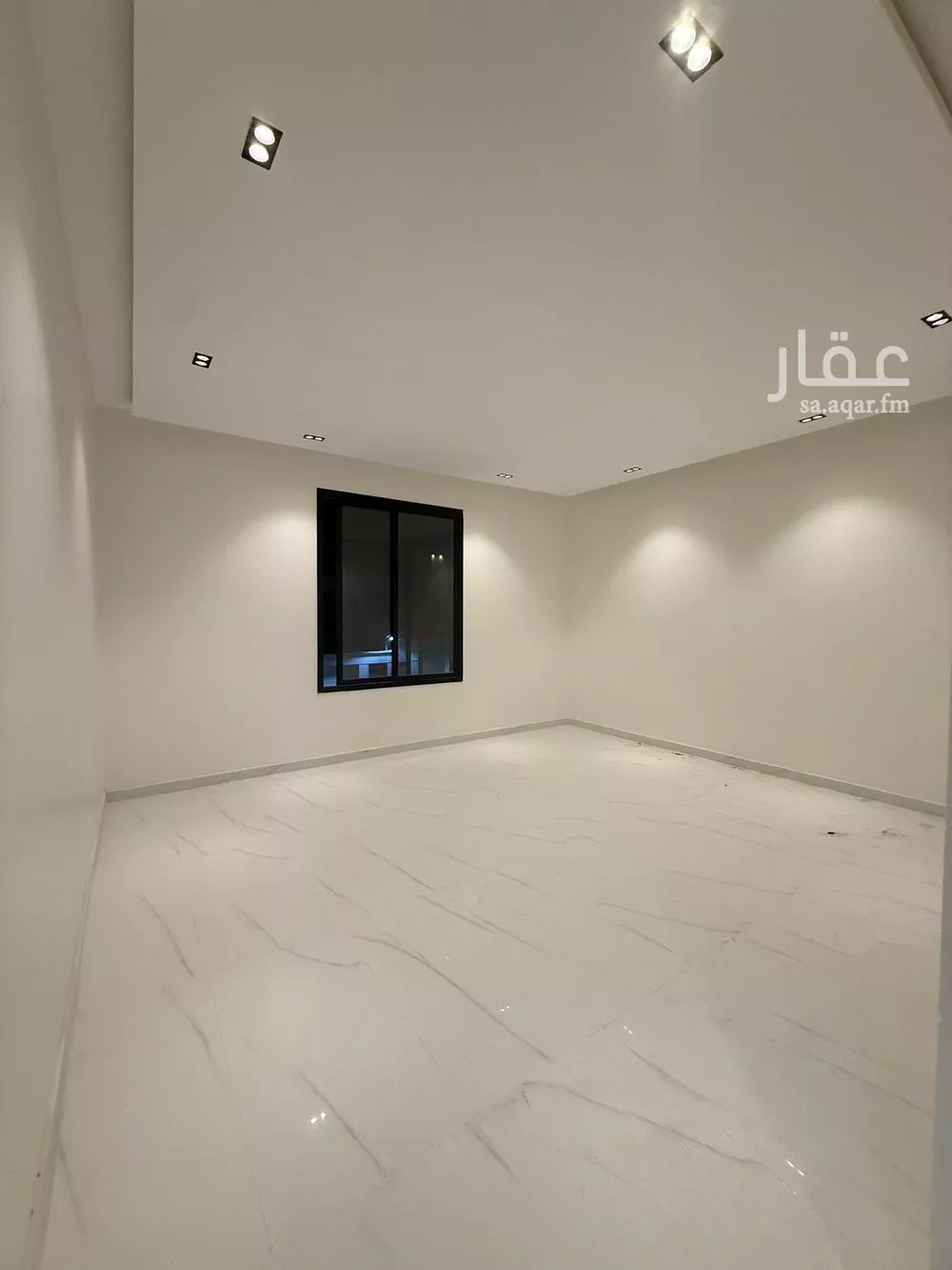 6 bedroom floor in Okaz 2