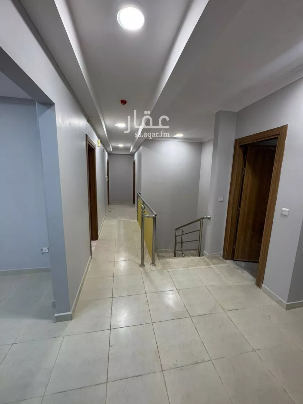 6 bedroom apartment in Al Falah 4
