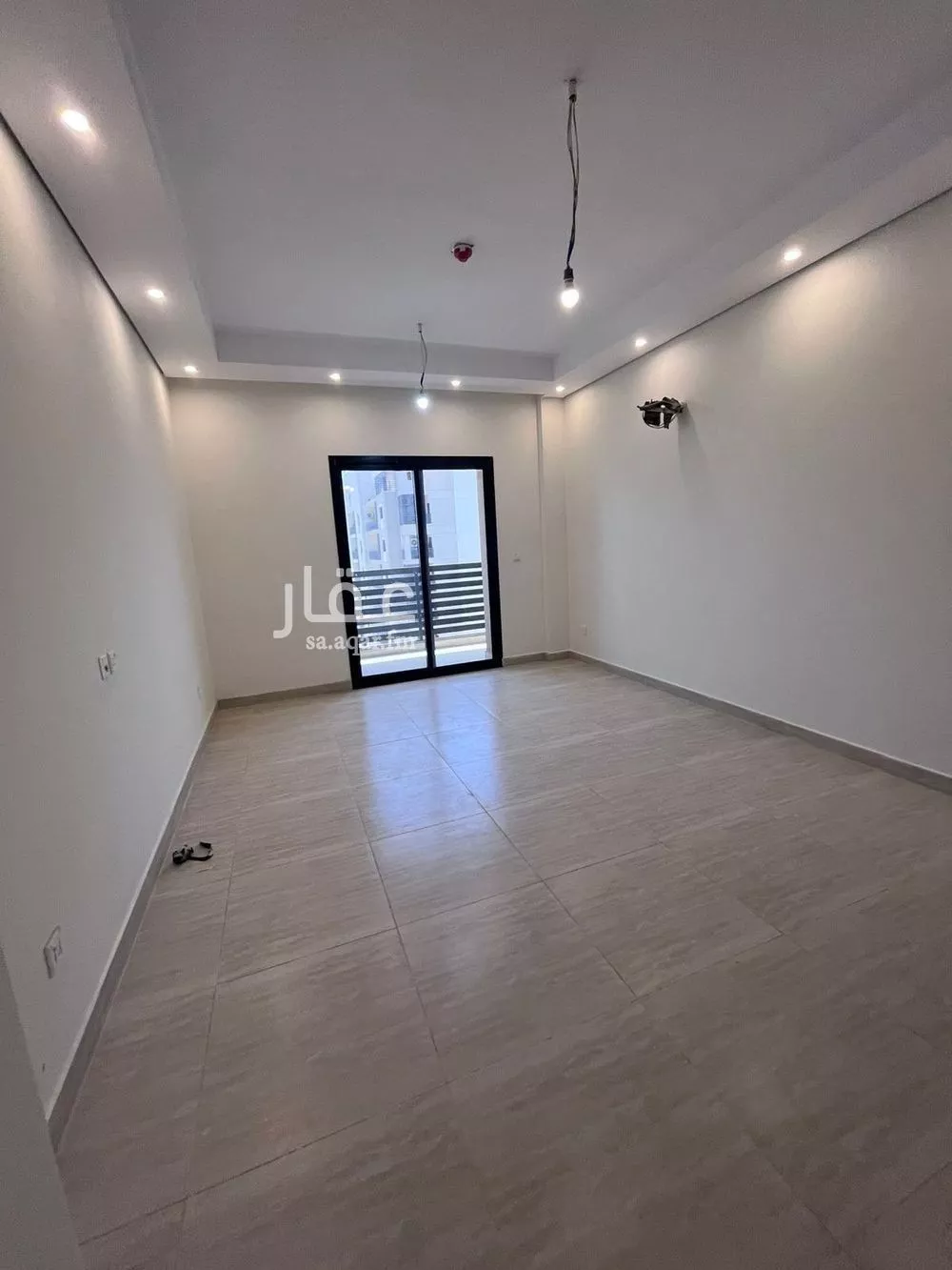 شقة 6 غرف في الحمدانية 2