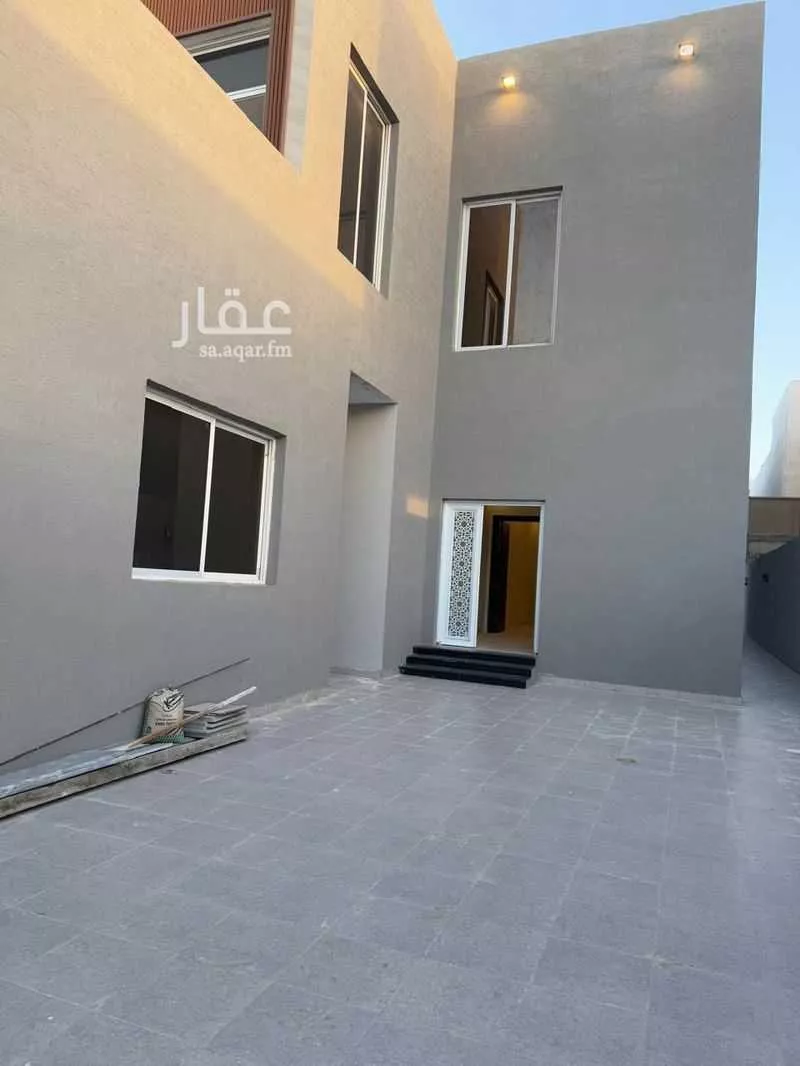 فيلا 10 غرف في الشراع 2