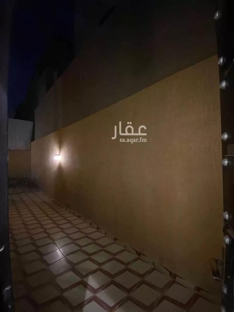 شقة 3 غرف في الملقا 2