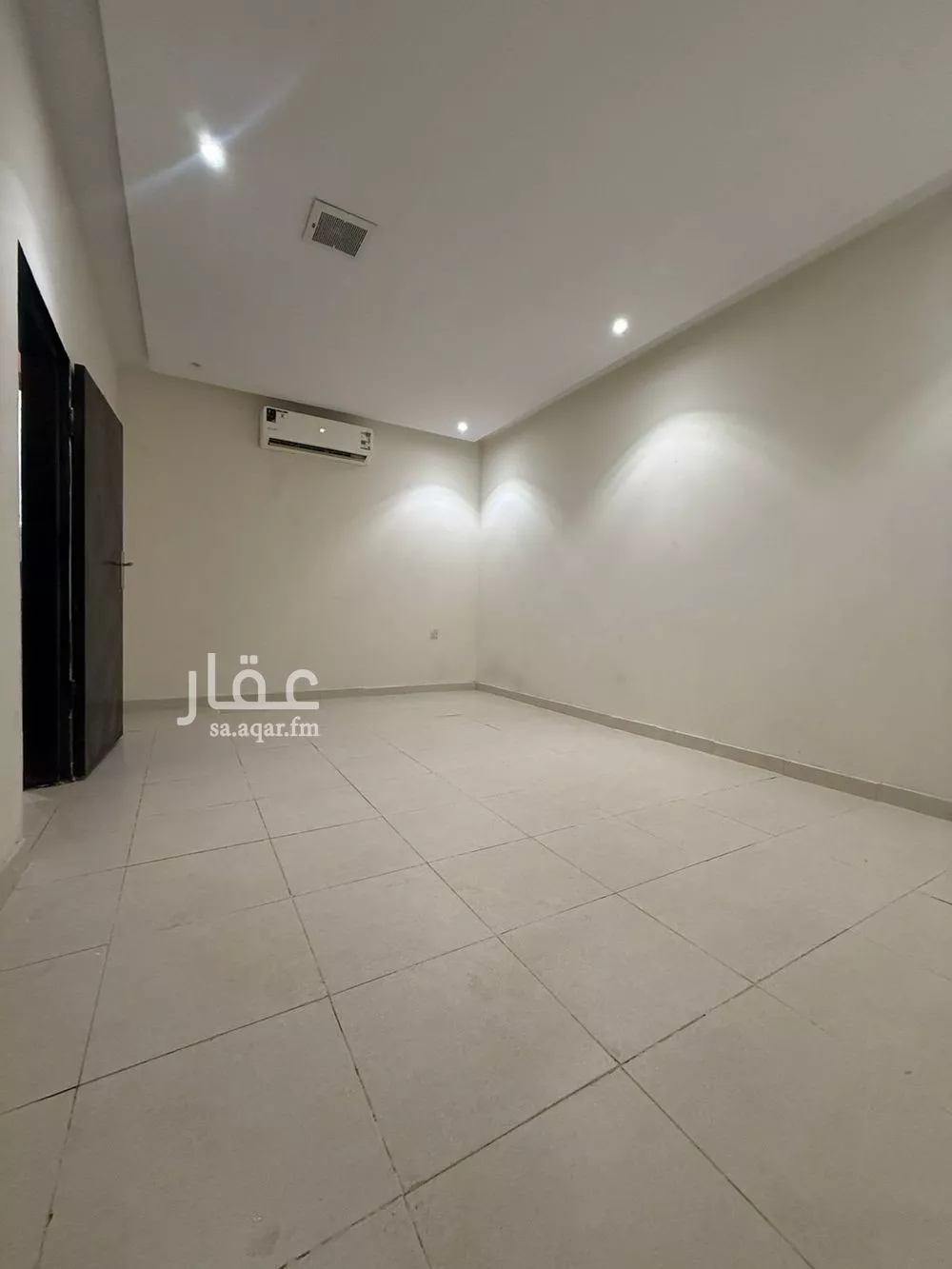 شقة 1 غرف في الرمال 3