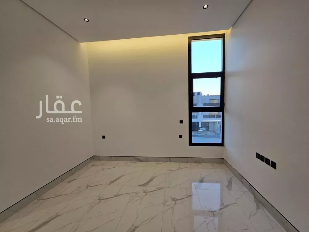 فيلا 5 غرف في النرجس 5