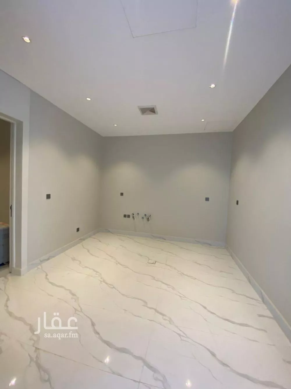 فيلا 5 غرف في المعيزلة 3