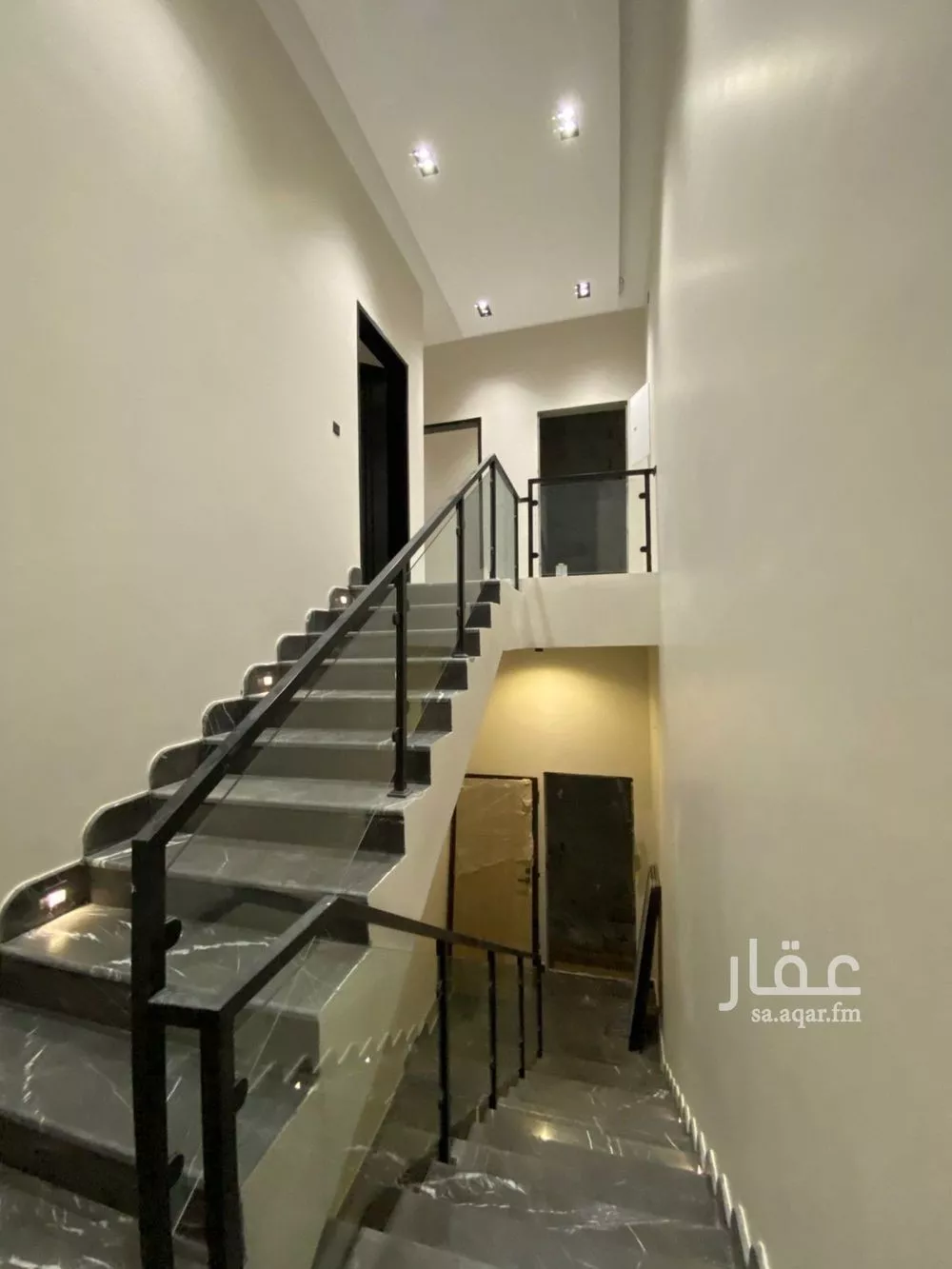 دور 5 غرف في غرناطة 2