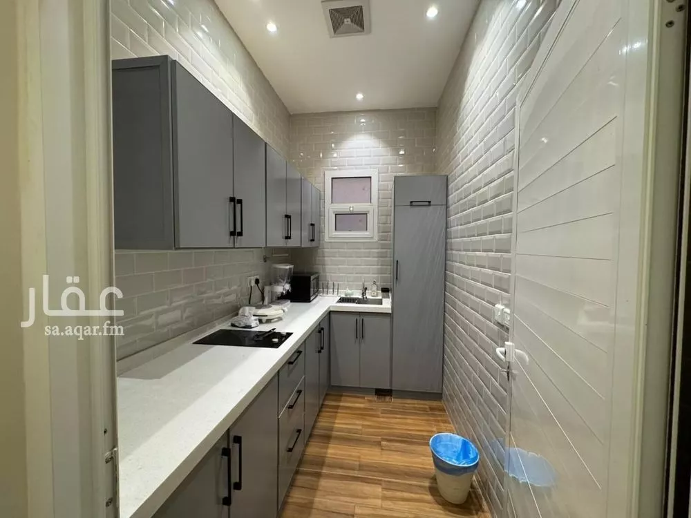 فيلا 6 غرف في المونسية 3