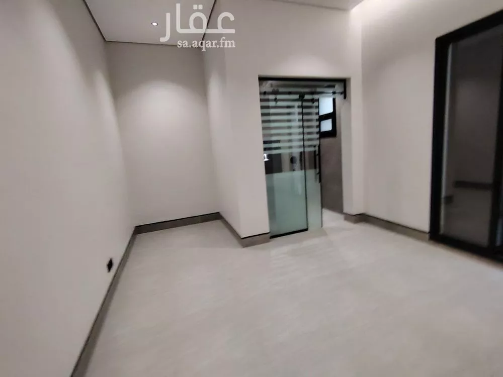 دور 6 غرف في الرمال 5