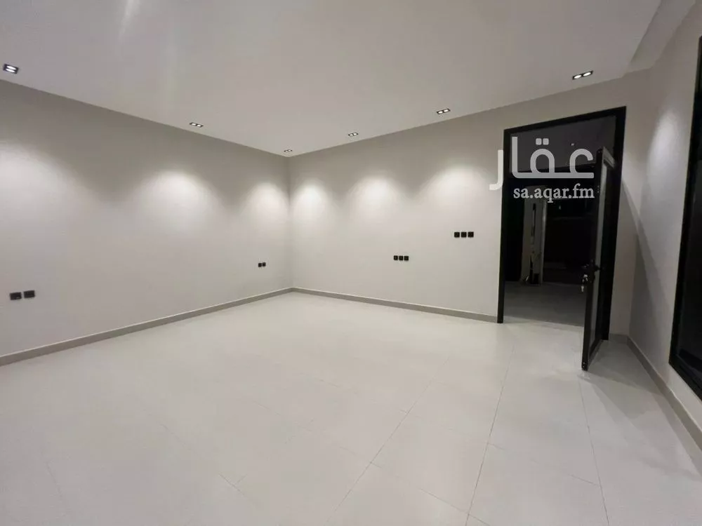 دور 5 غرف في الخليج 3