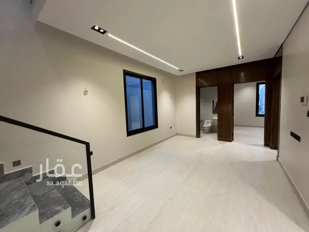 5 bedroom floor in Al Munsiyah 4