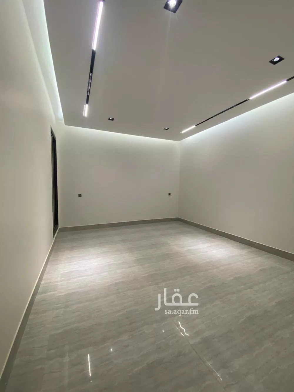 شقة 4 غرف في الرمال 2