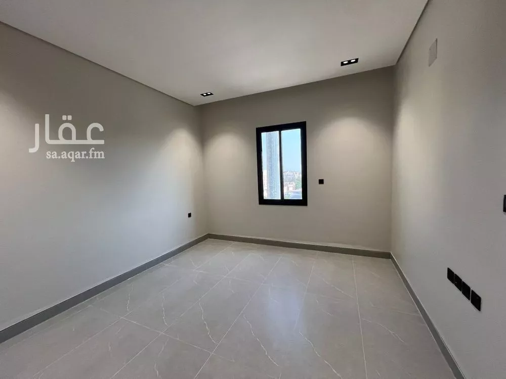 شقة 5 غرف في إشبيلية، الرياض 10