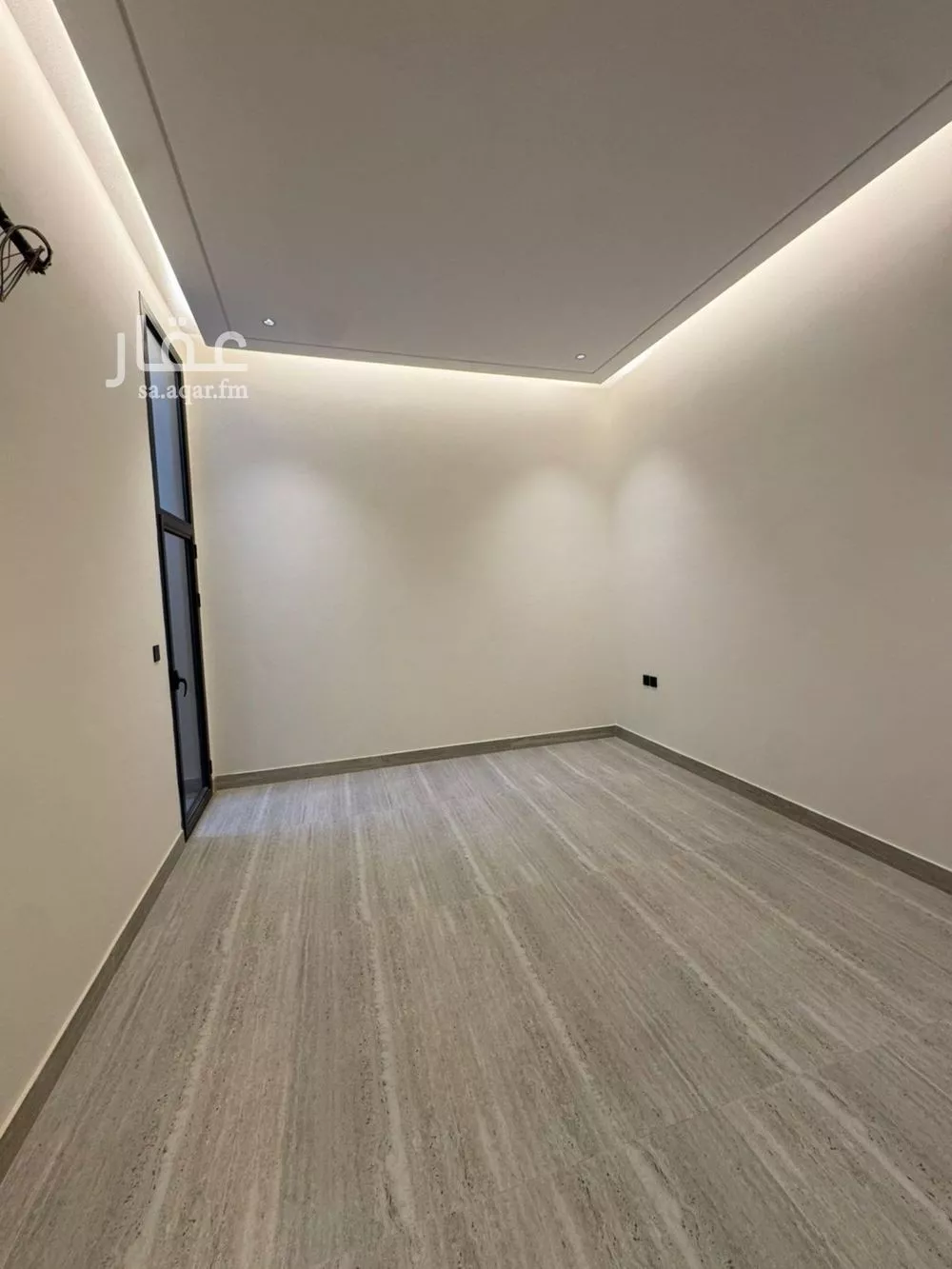 4 bedroom floor in Al Munsiyah 3