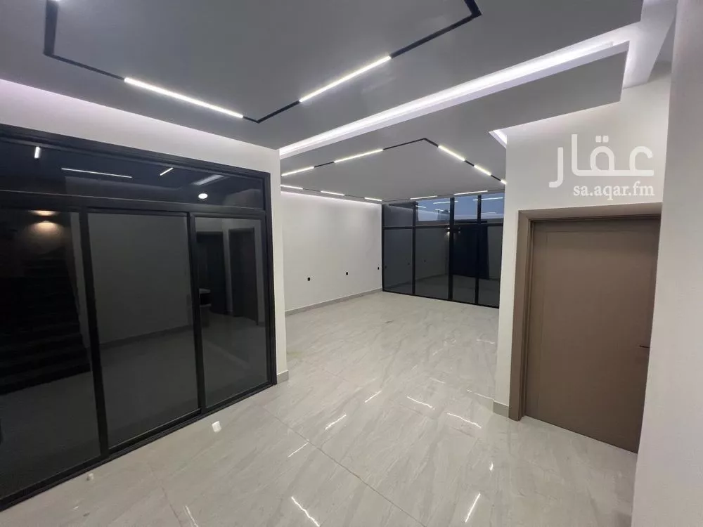 4 bedroom villa in Ash Sharq, Riyadh 13