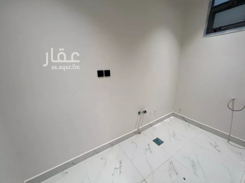 دور 4 غرف في المونسية 1