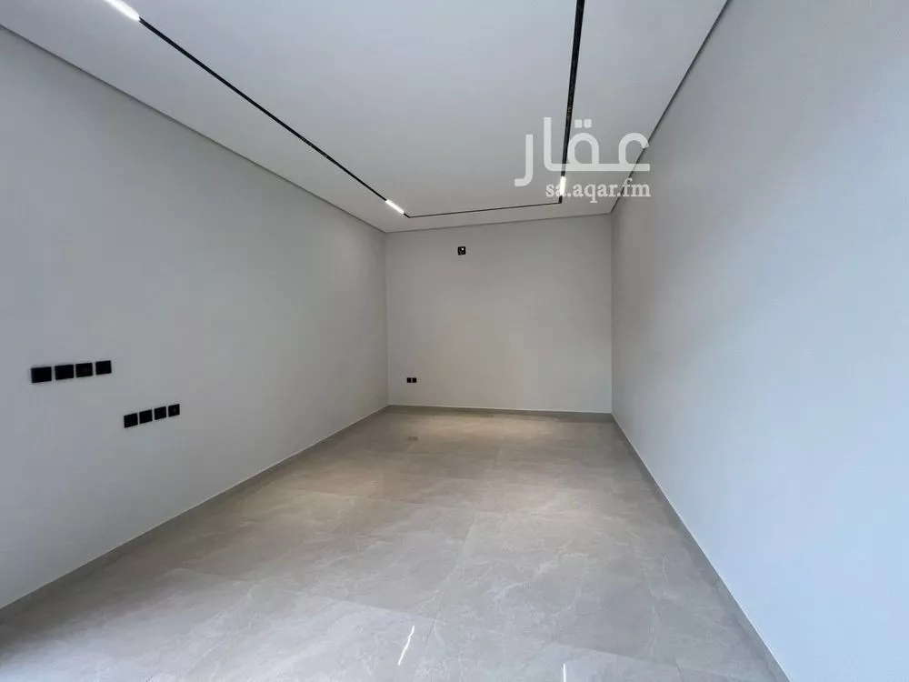 5 bedroom villa in Al Rimal 2