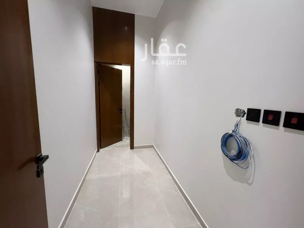 5 bedroom villa in Al Rimal 4