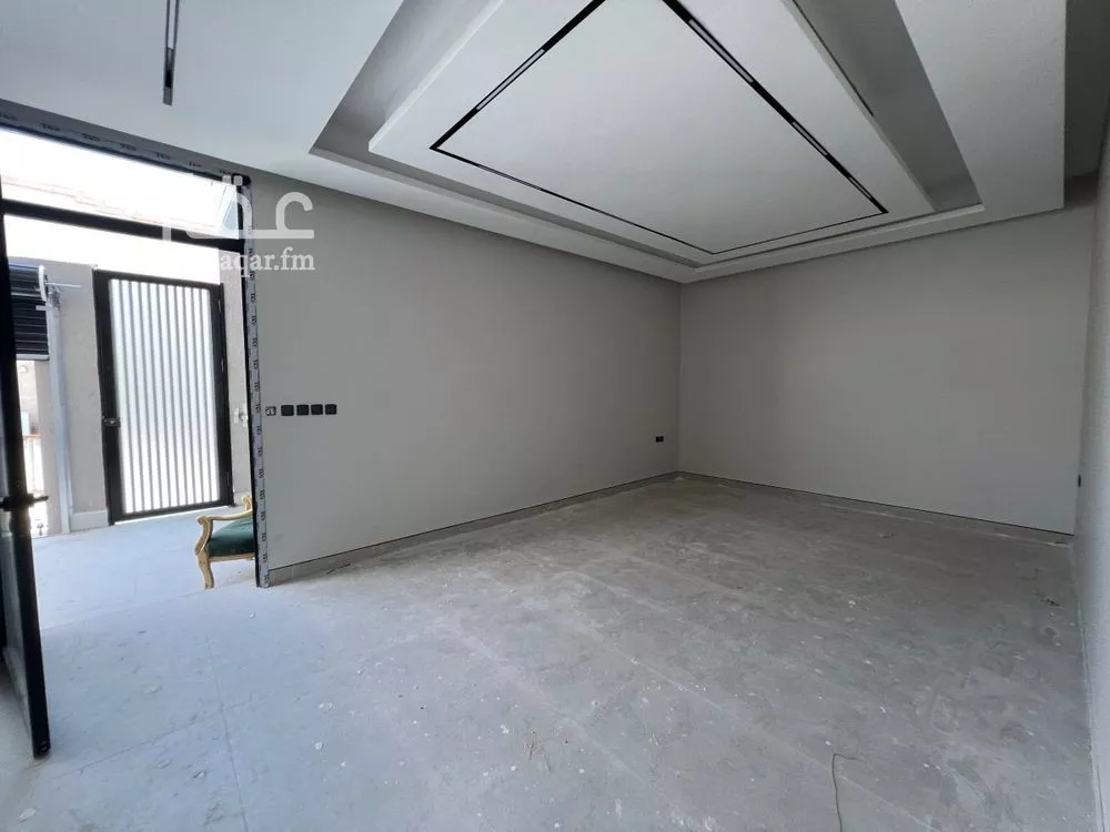 فيلا 5 غرف في المونسية 4