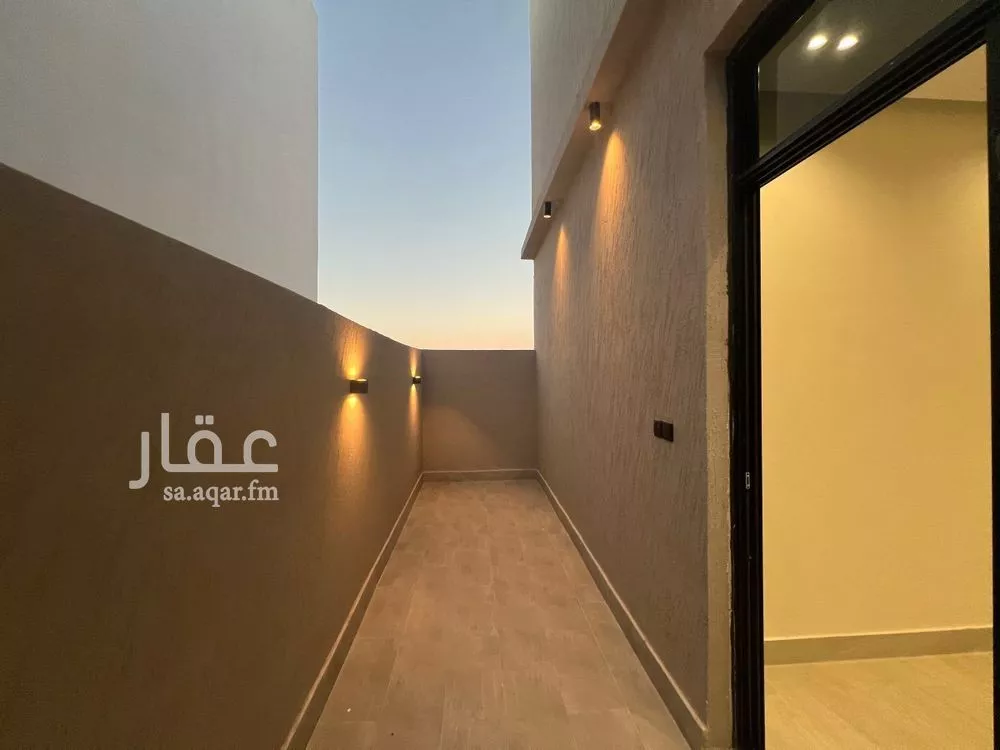 4 bedroom villa in Ash Sharq, Riyadh 6