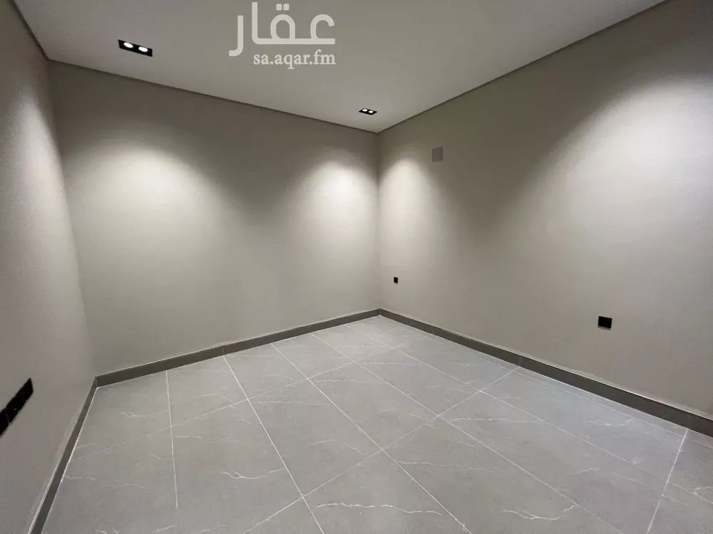 شقة 5 غرف في إشبيلية، الرياض 9