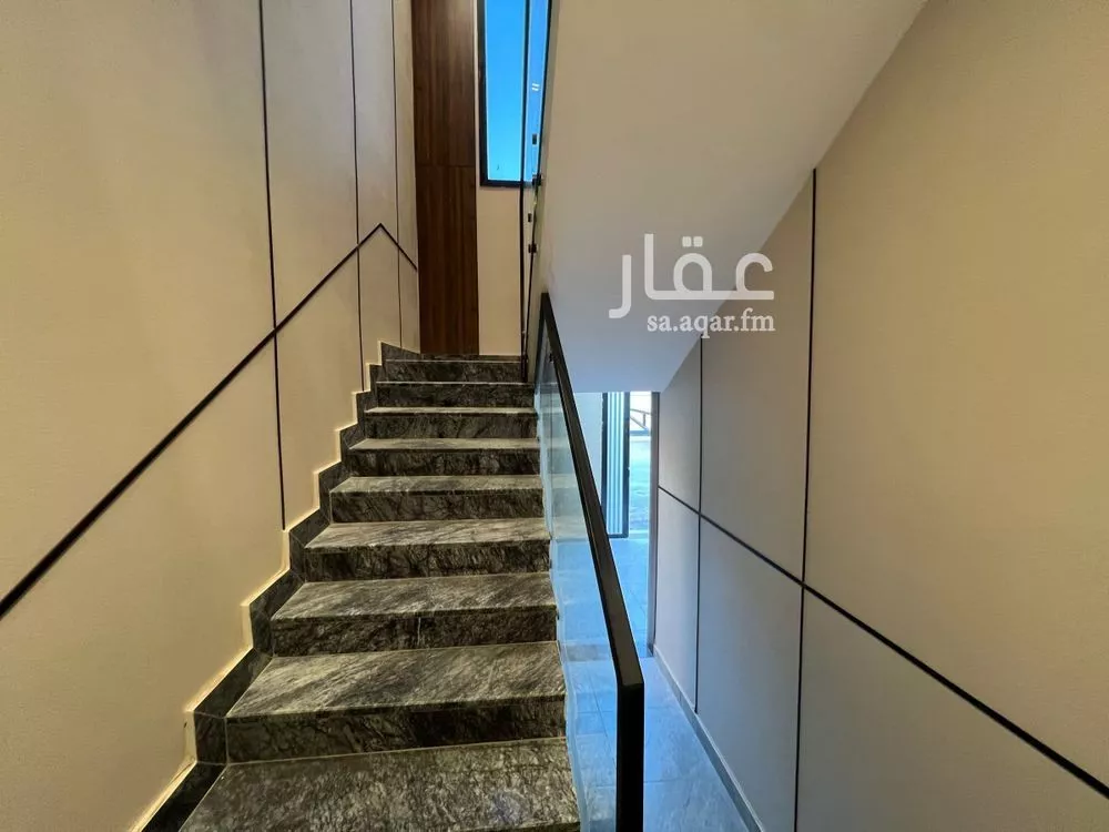 دور 6 غرف في المونسية 5