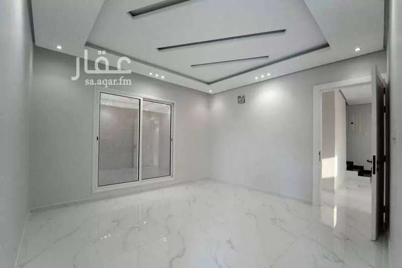 8 bedroom villa in Al Amal, Eastern Province 24