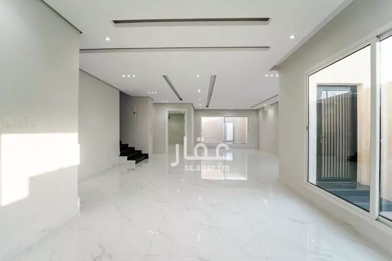 8 bedroom villa in Al Amal, Eastern Province 25