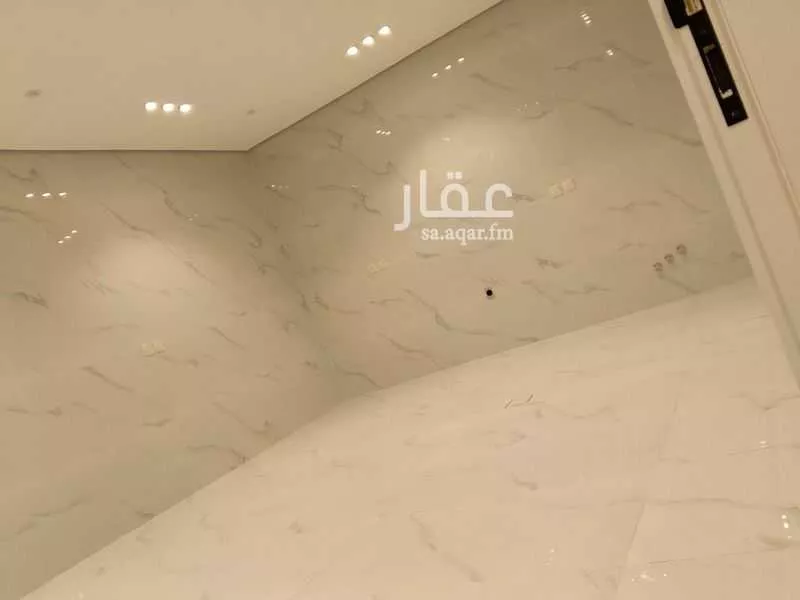 9 bedroom villa in Al Amal, Eastern Province 7
