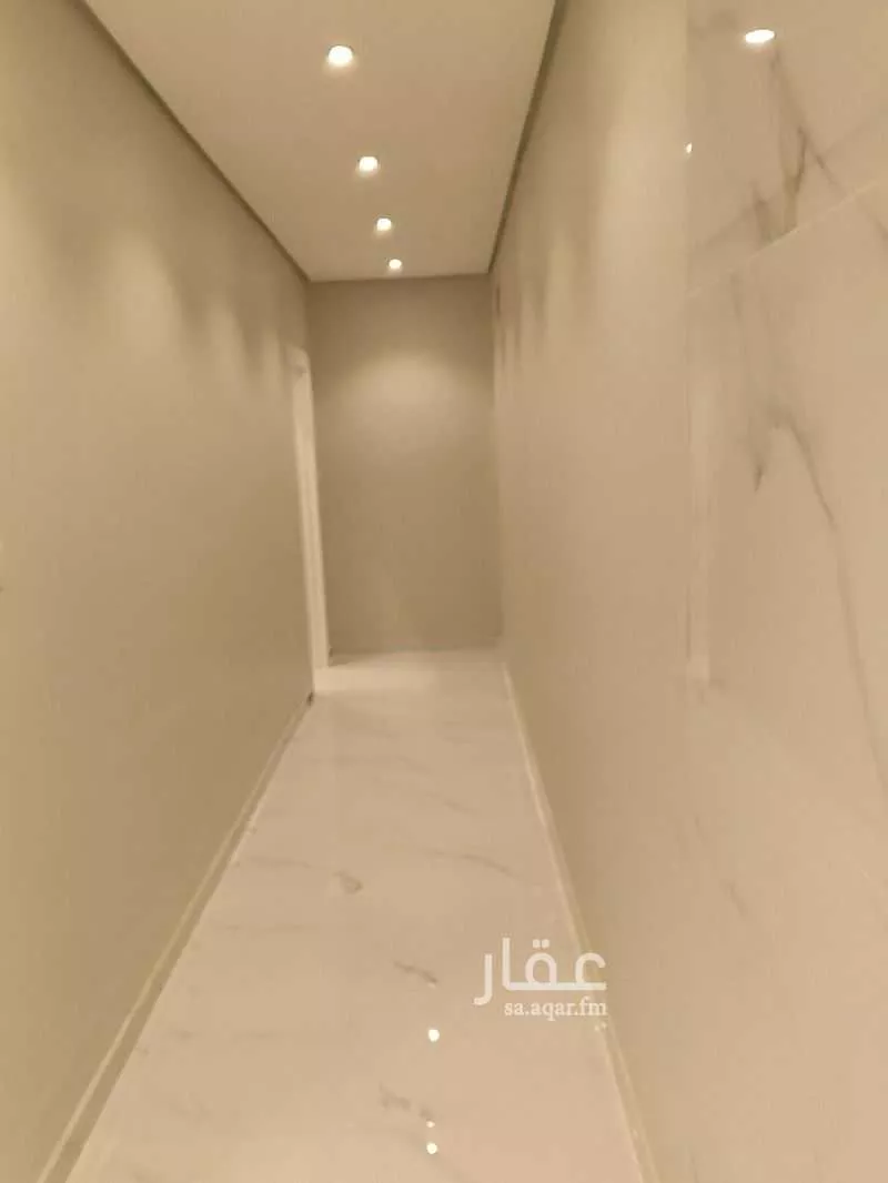 9 bedroom villa in Al Amal, Eastern Province 24