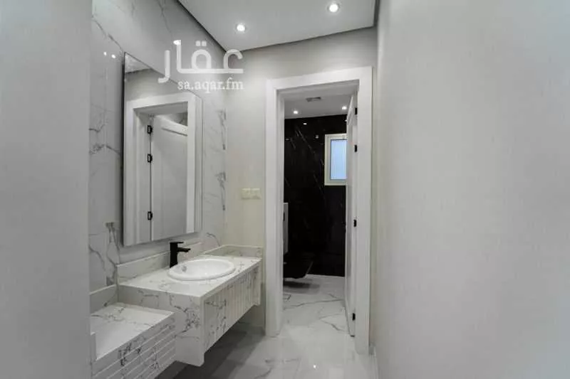 9 bedroom villa in Al Amal, Eastern Province 9