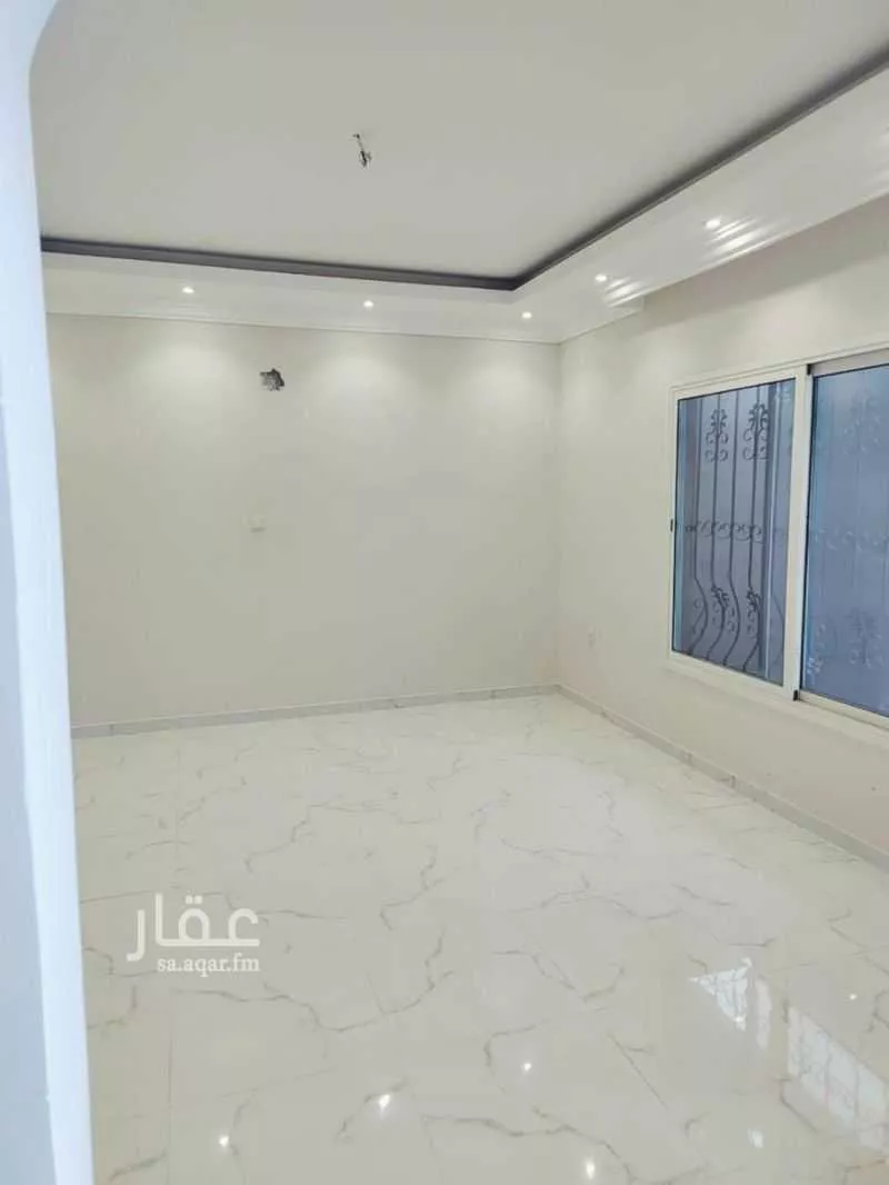 9 bedroom villa in Al Fursan, Eastern Province 14
