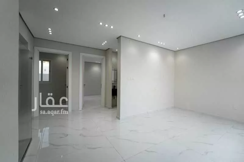 8 bedroom villa in Al Amal, Eastern Province 20