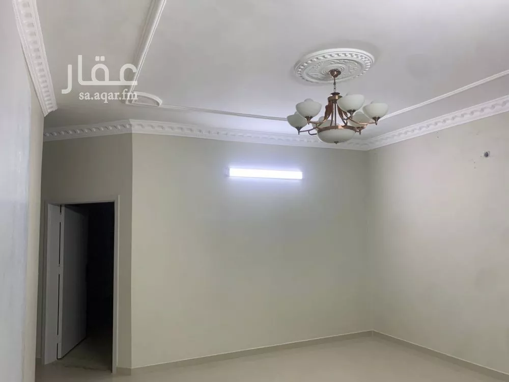 شقة 3 غرف في الرمال 1