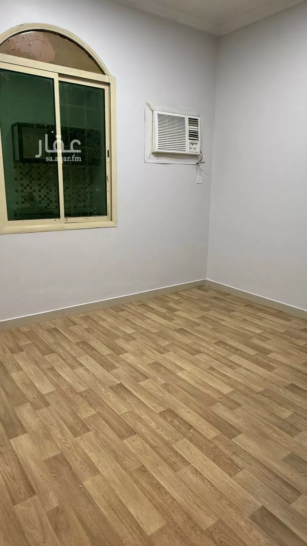 شقة 1 غرف في المونسية 5