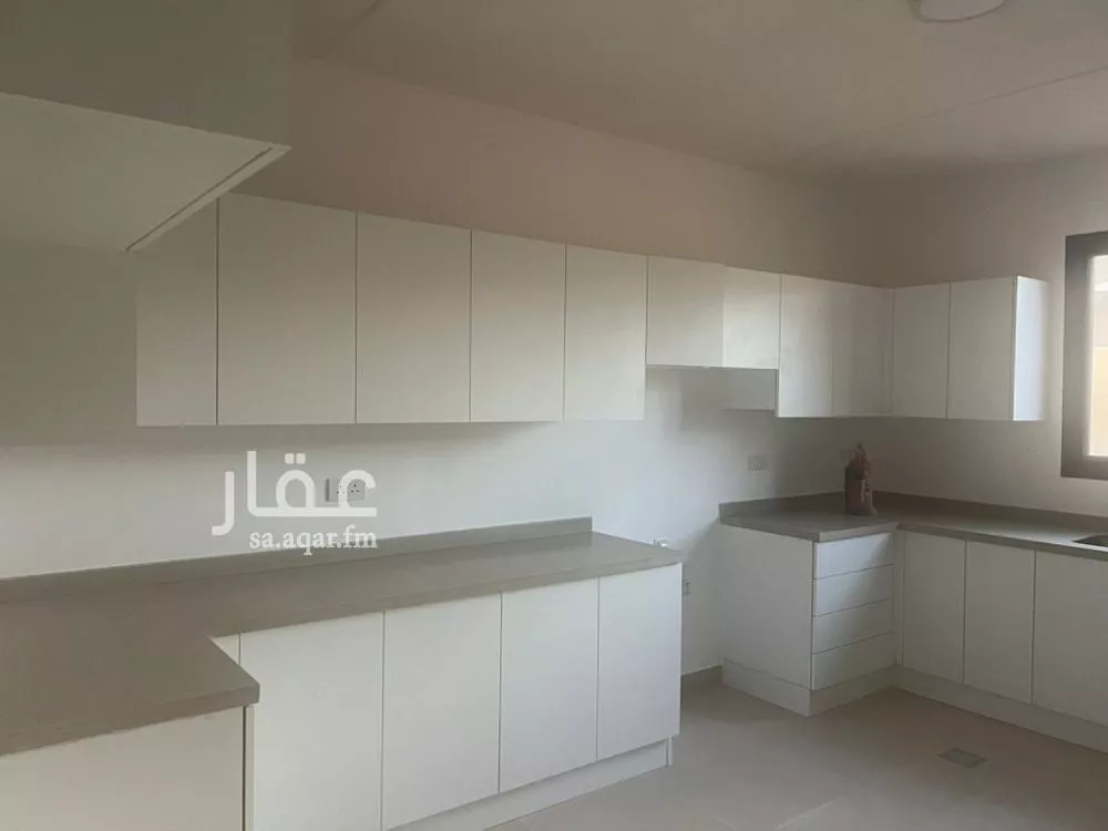 6 bedroom villa in Riyadh 5