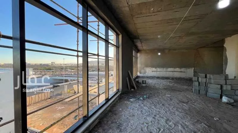 1349 sqm shop in Al Ahn 4