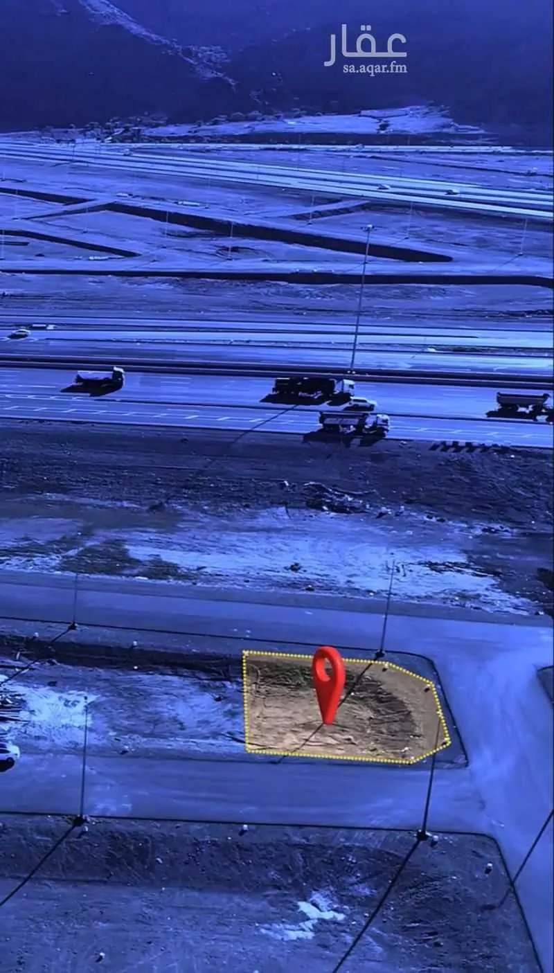 أرض 405 م² في خاخ 5