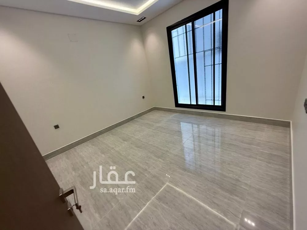 فيلا 6 غرف في الرمال 5