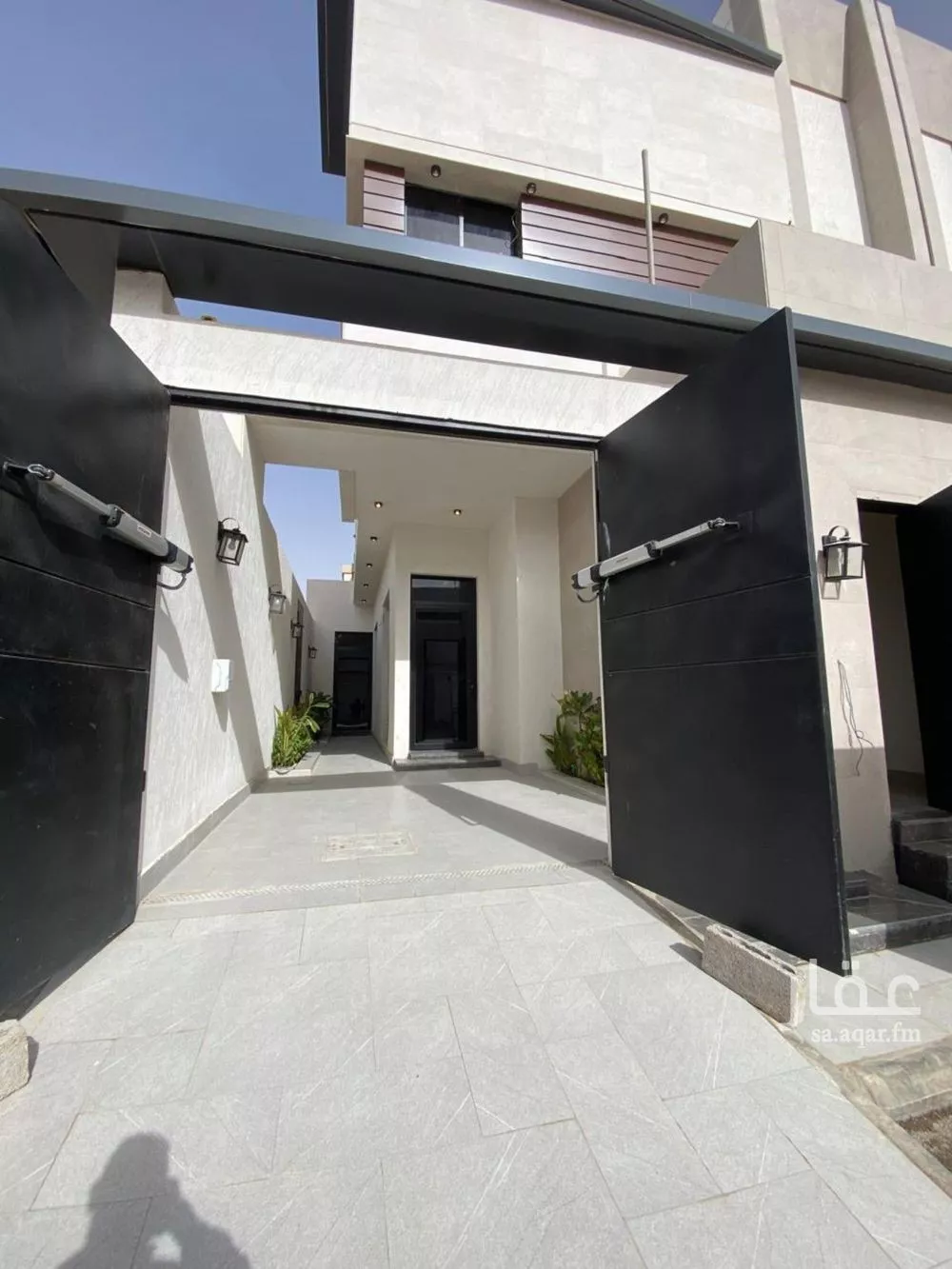 دور 6 غرف في المونسية 3