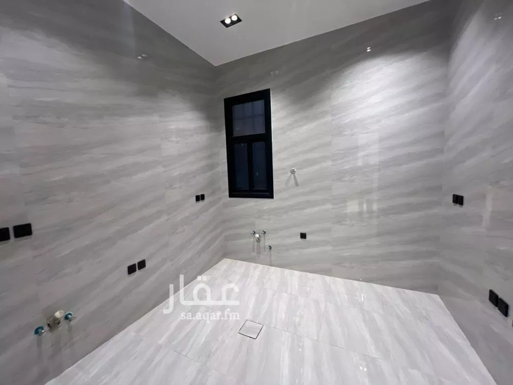4 bedroom apartment in Al Munsiyah, Riyadh 9