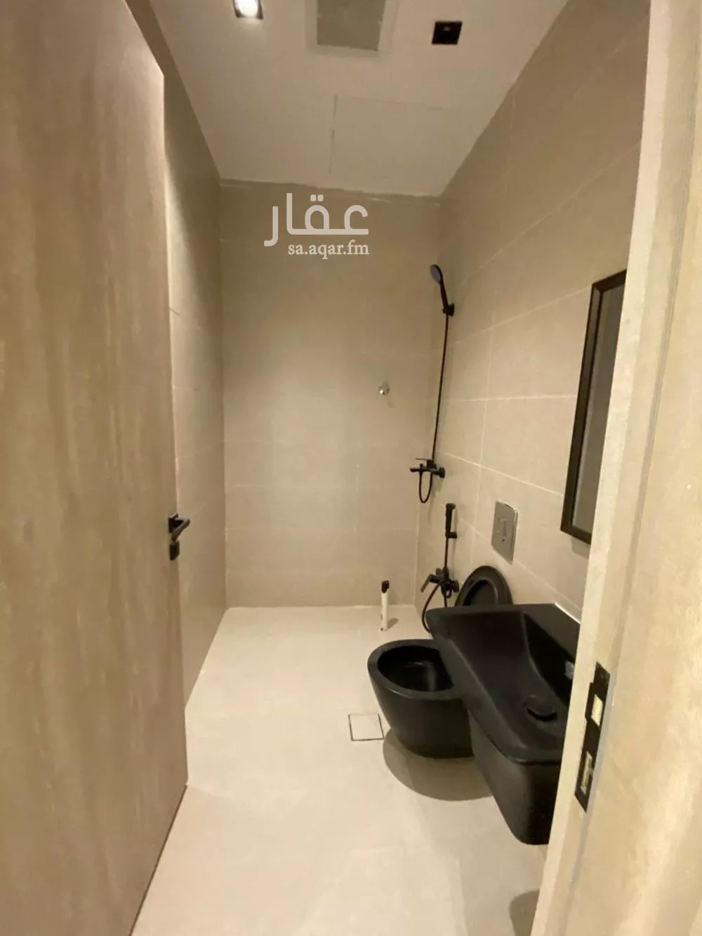 دور 5 غرف في الخليج 1