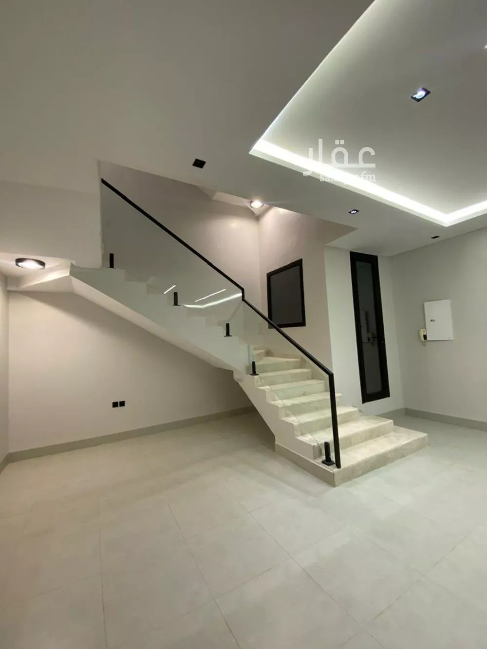 فيلا 6 غرف في الجنادرية 2